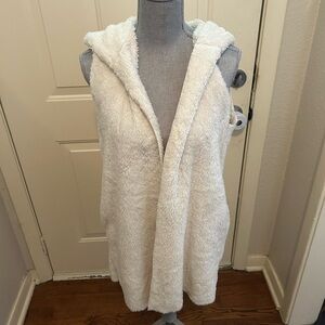 ODDY Cream Fur Vest